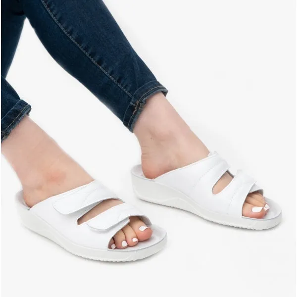 1940 Ladies Leather Mule Sandals White