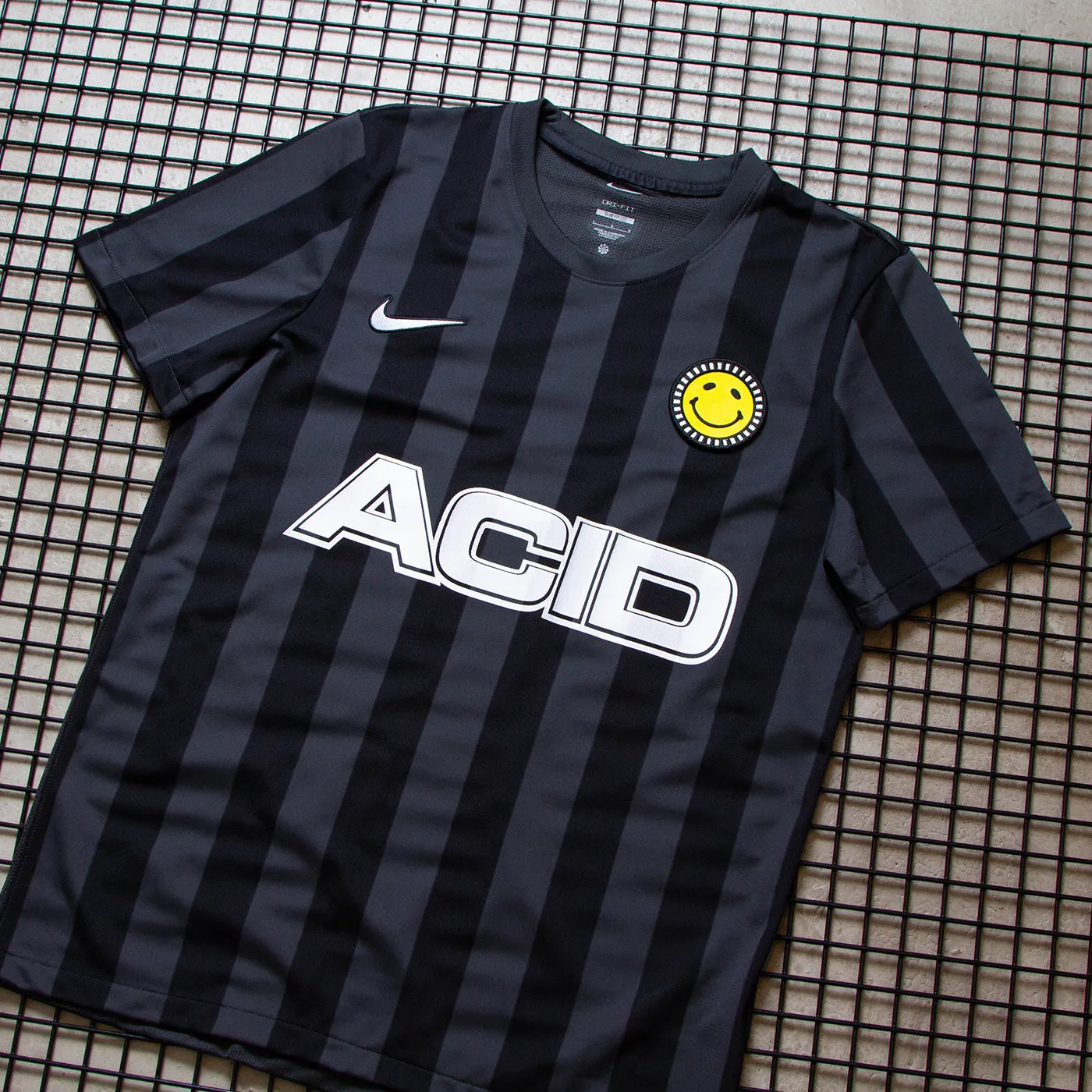 Acid FC Striped Division - Jersey - Black Grey