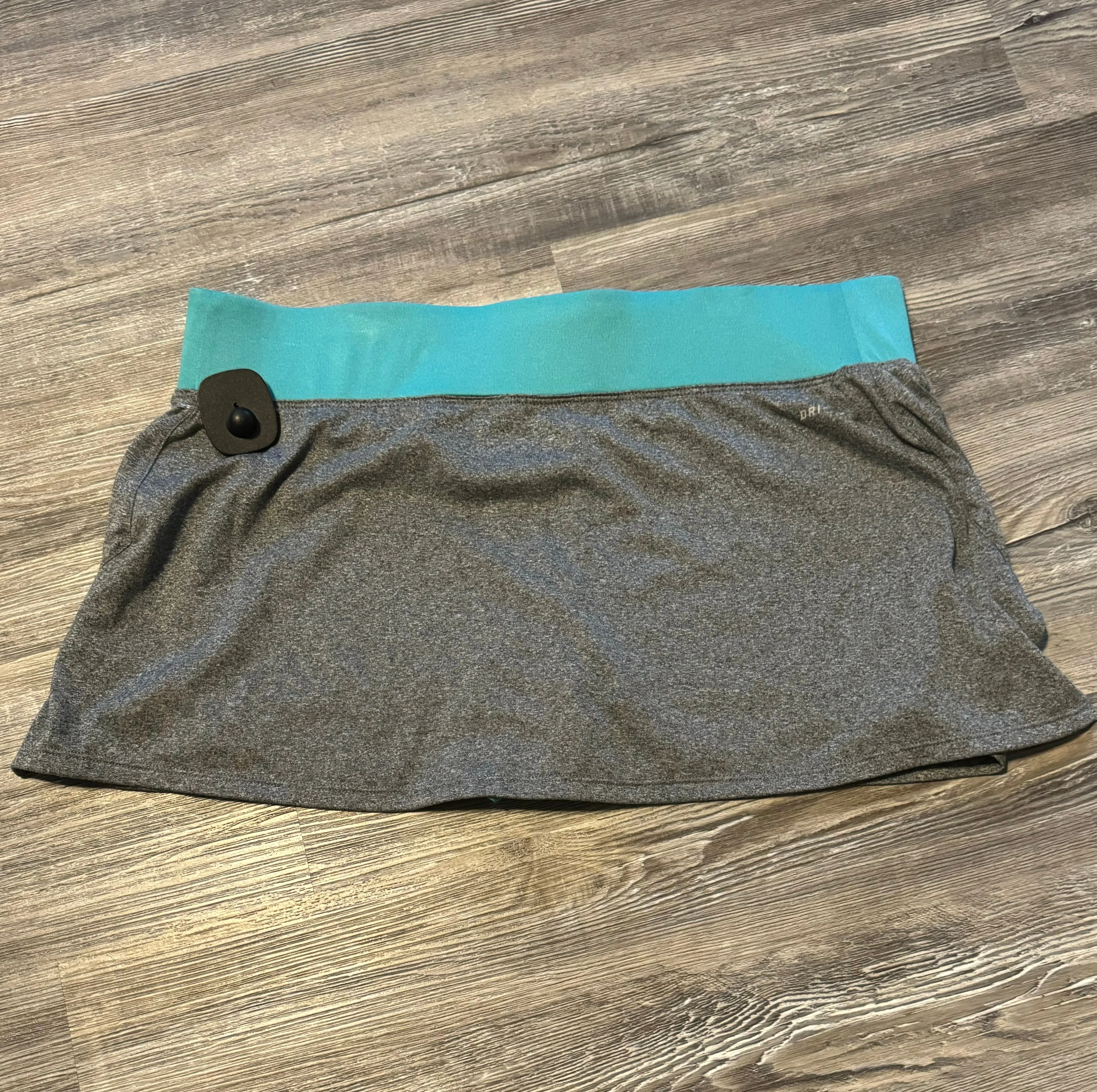 Athletic Skirt Skort By Nike  Size: L