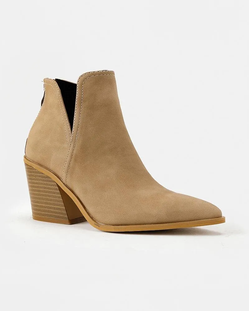 Color-Blocking Pointed Toe Chunky Heel Ankle Boots