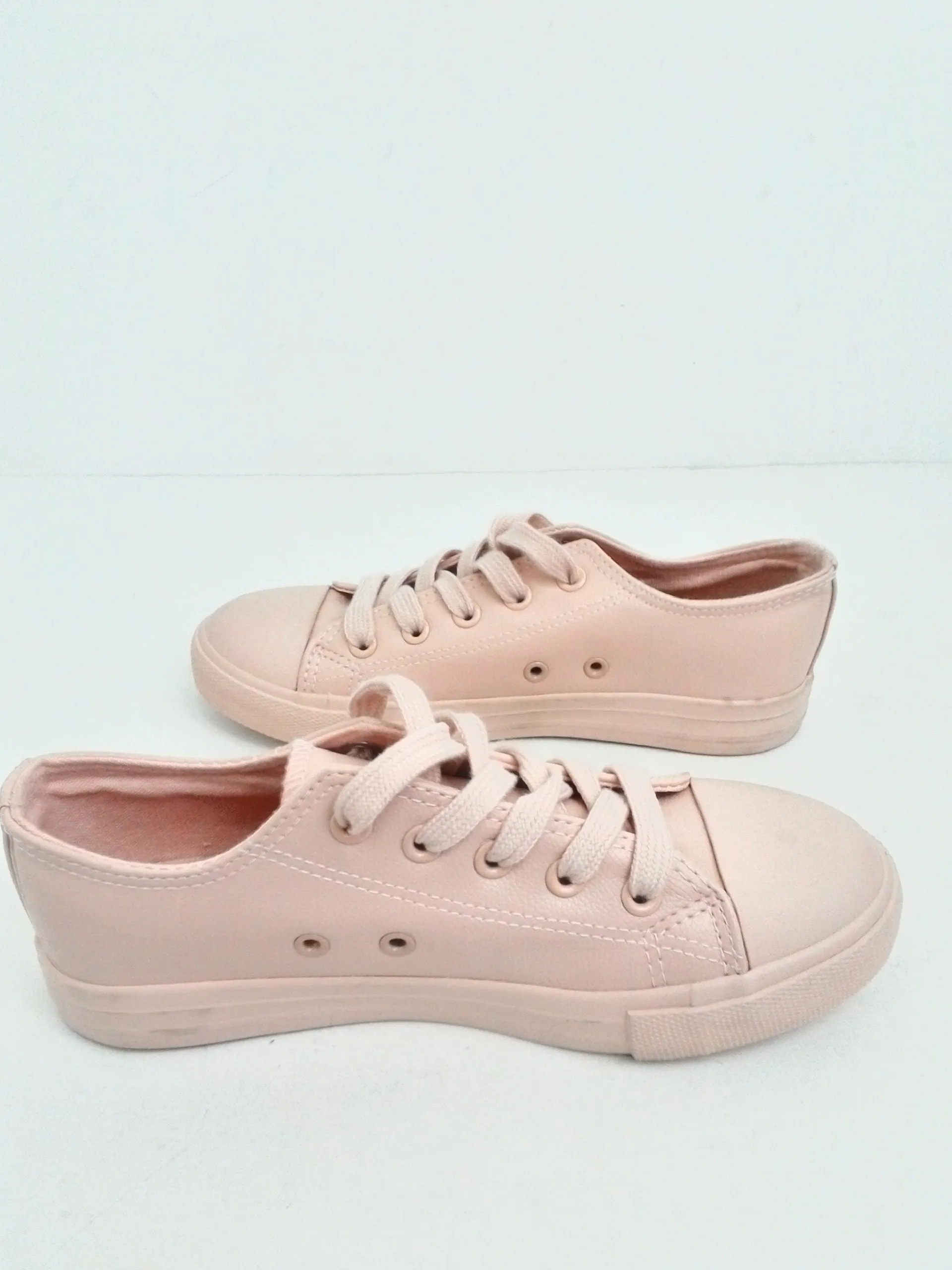 KIDS Women's Soft Pink Sneakers Size 2