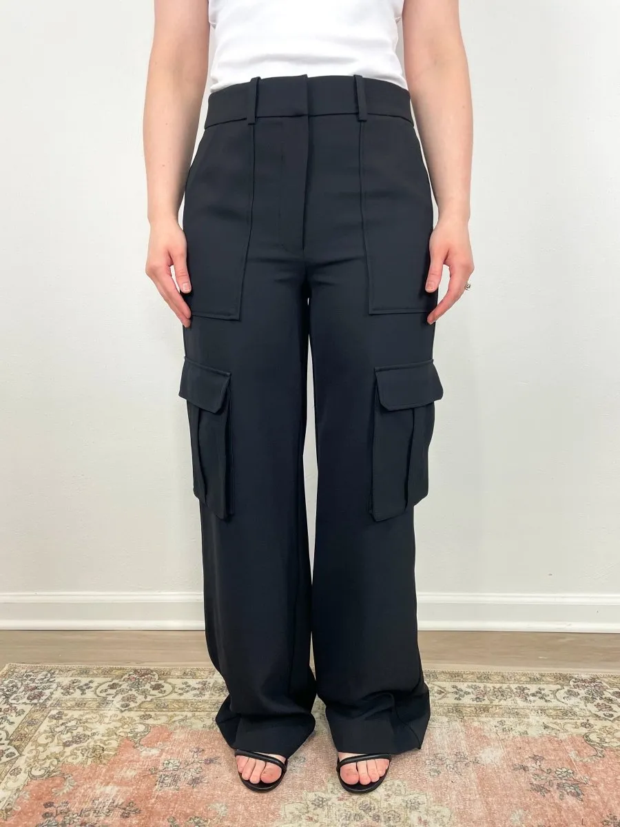 Saul Pant in Black